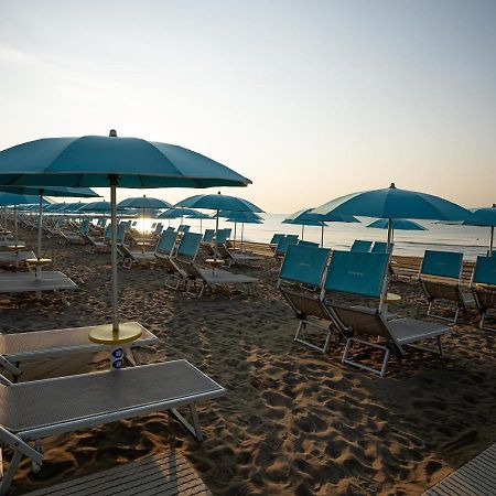 Camping Village Malibu Beach Лидо ди Йезоло Екстериор снимка