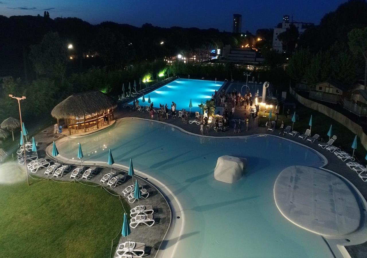 Camping Village Malibu Beach Лидо ди Йезоло Екстериор снимка